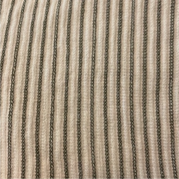 size medium Sonoma button down green and white shirt blouse - Picture 6 of 9